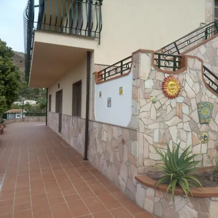 Miramare Apartment *